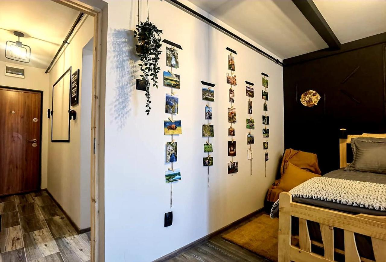 Ferienwohnung Night Lotus Hunedoara Exterior foto